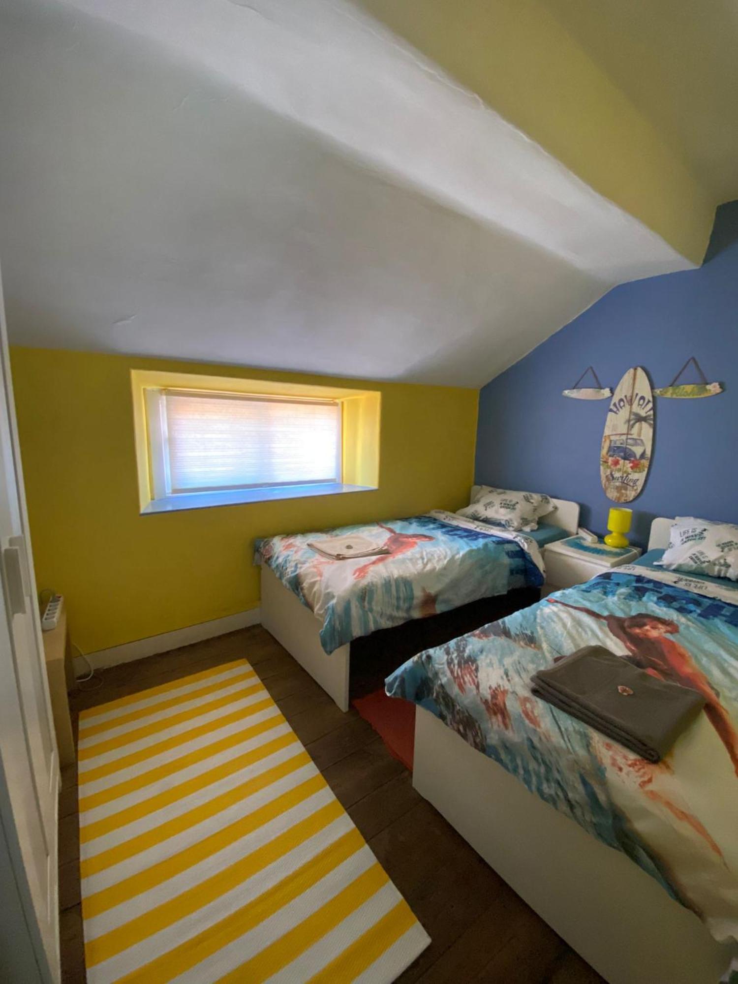 The Paintshop Hostel ฟิเกราดาฟอซ ภายนอก รูปภาพ
